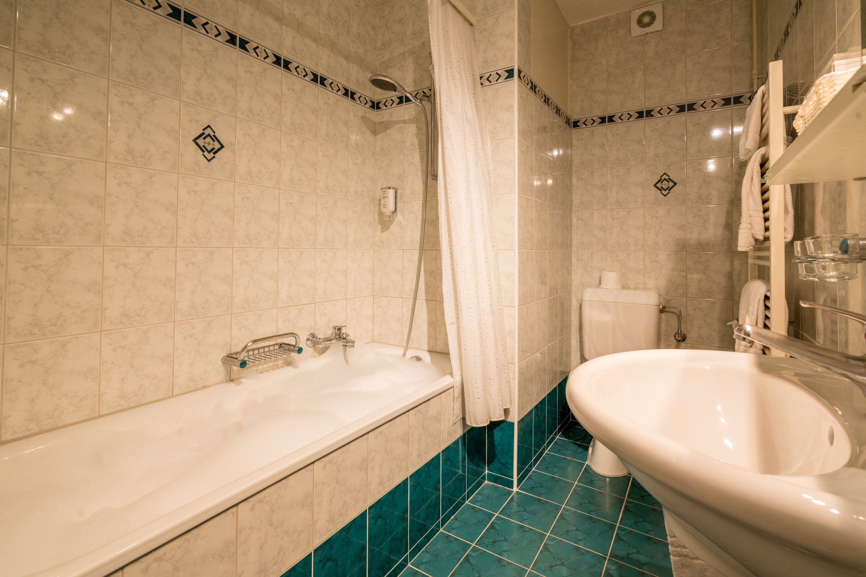 Hotel Touring au Lac 57/58