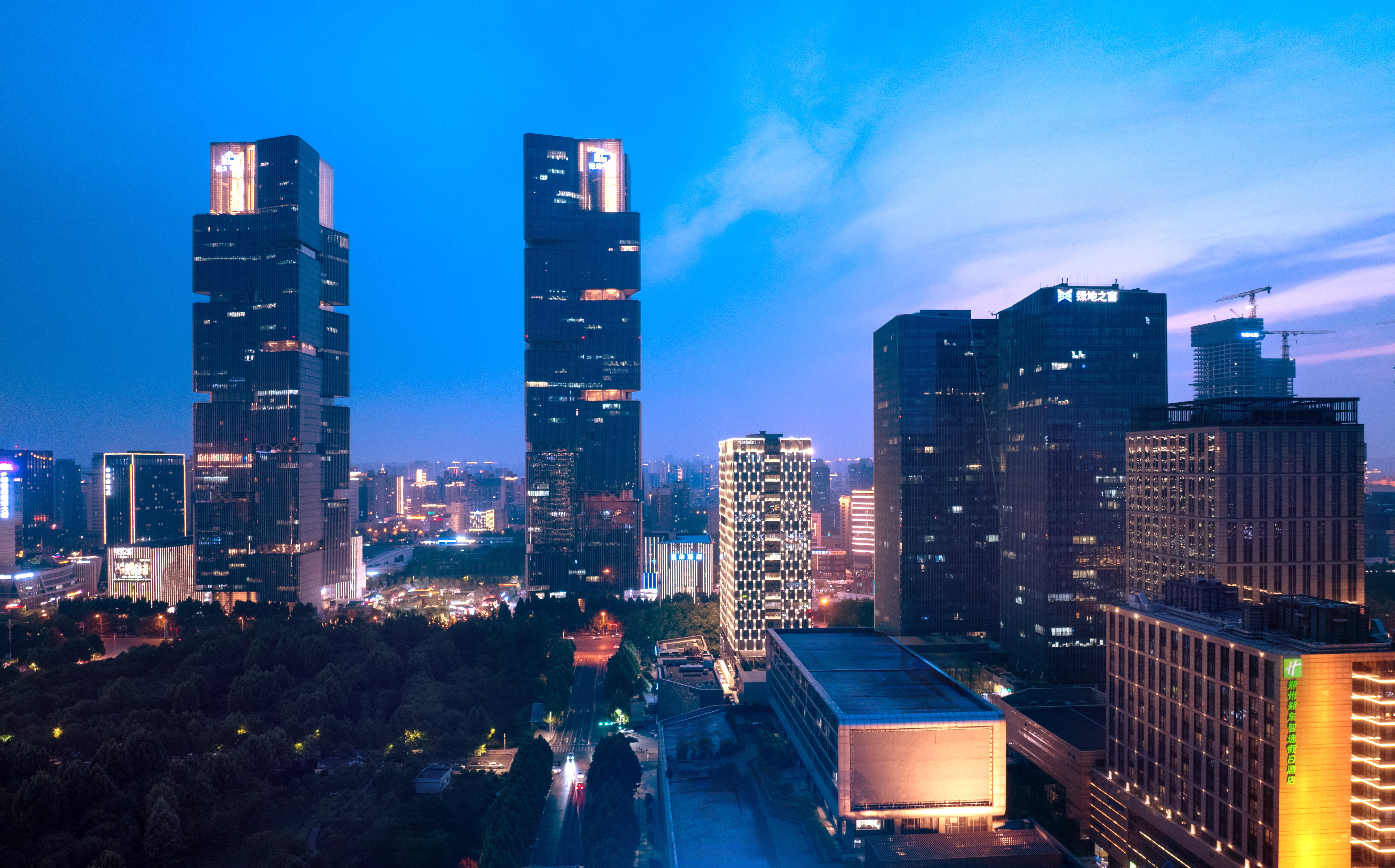 Holiday Inn Express Zhengzhou Zhengdong 72/73