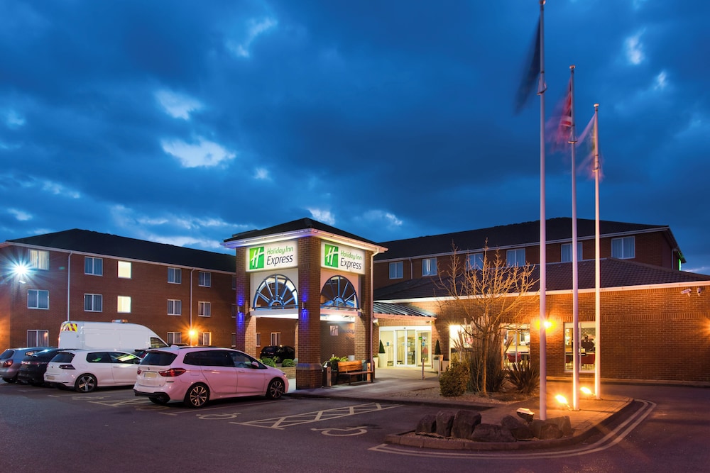 Holiday Inn Express Southampton West 59/64