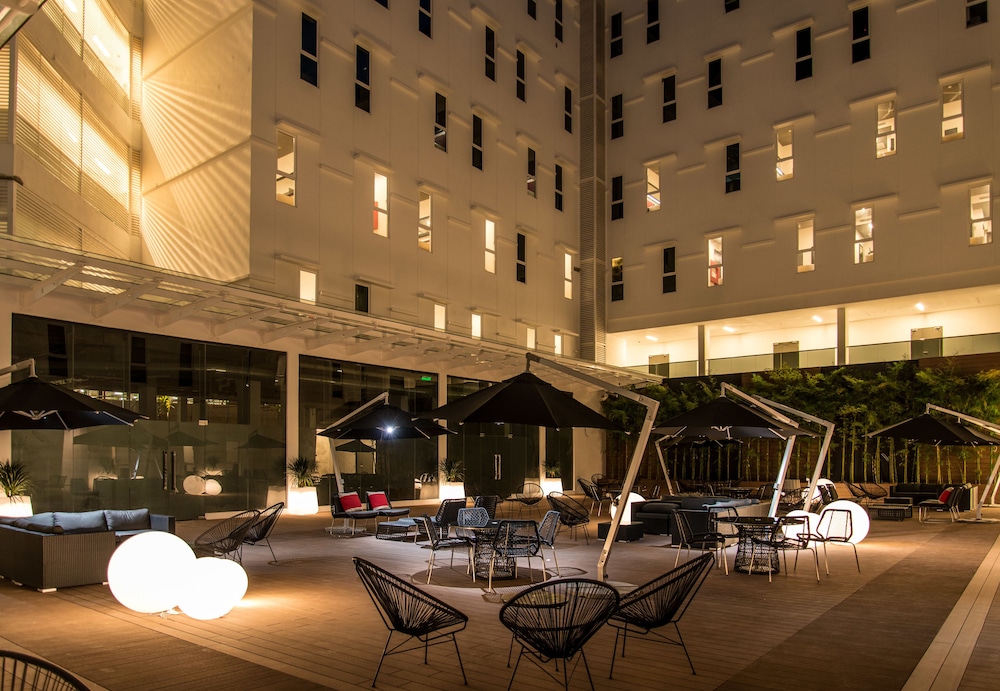 Tune Hotel Klia2 54/61