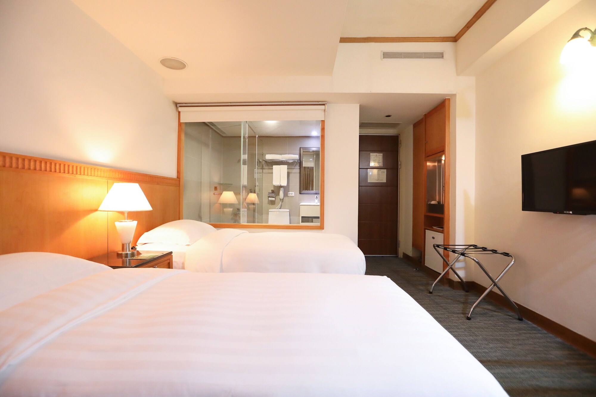 SUPERIOR, TWIN BEDS