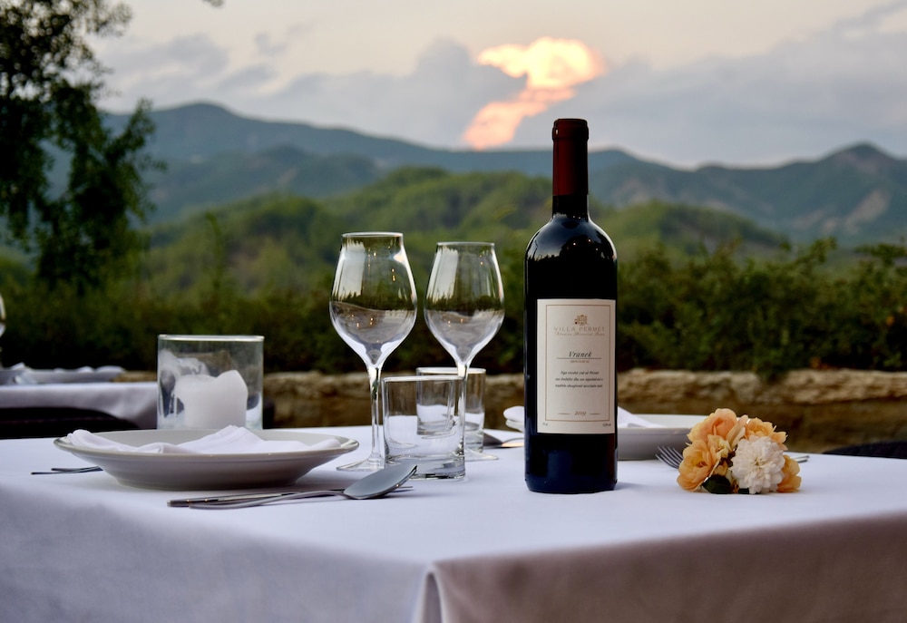 Villa Permet (Hotel & Restaurant) 21/33