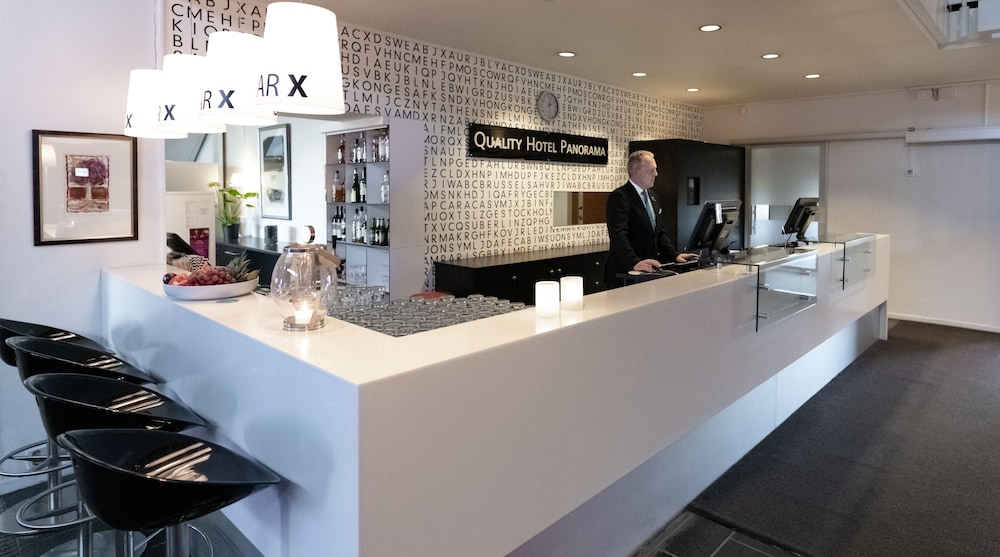 Quality Hotel Panorama 8/50