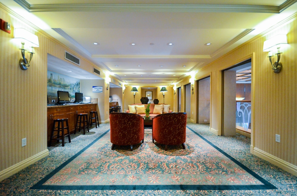 San Carlos Hotel 5/68