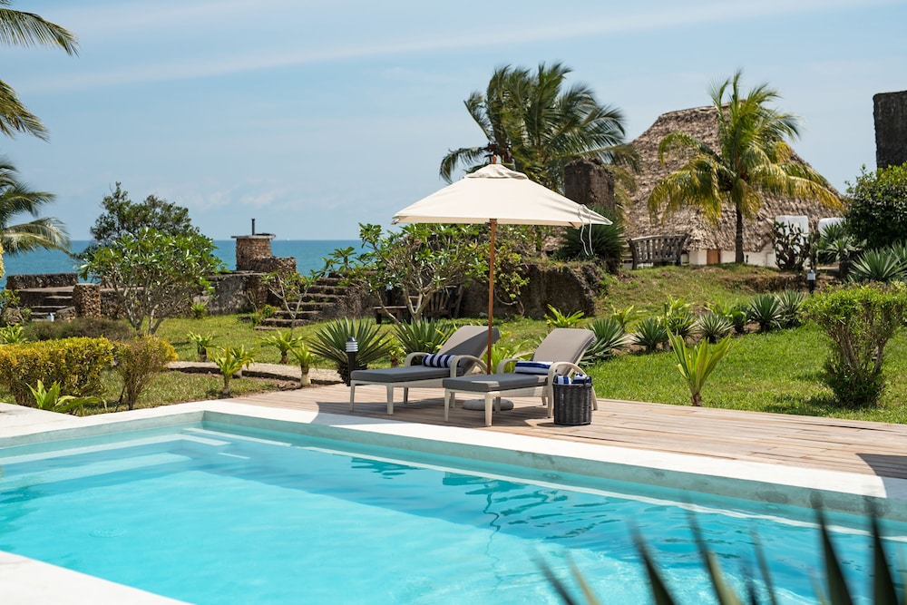 Chuini Zanzibar Beach Lodge Formerly Hakuna Matata Beach Lodge Spa 7/70
