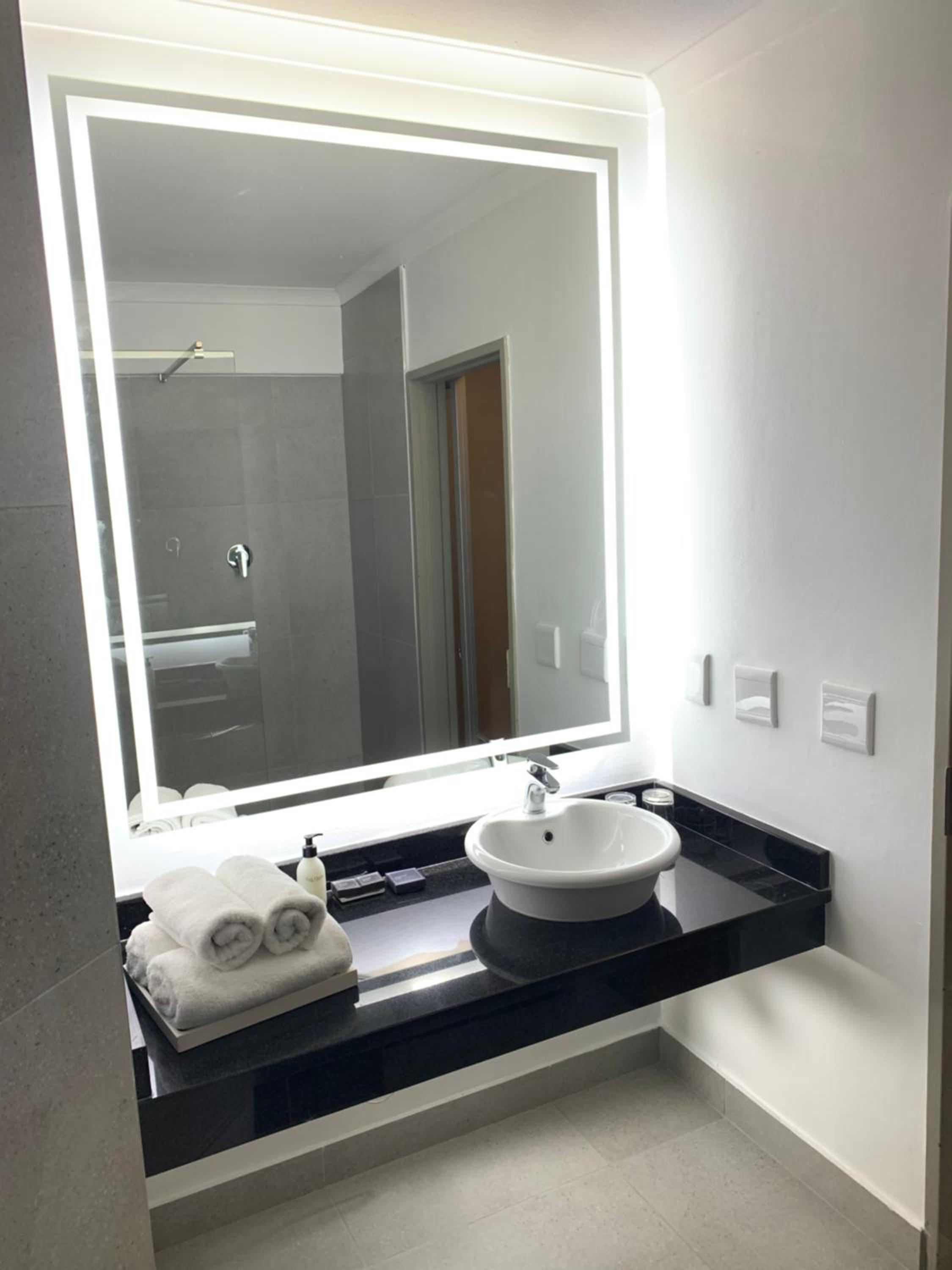 غرفة عائلية، The Oasis Hotel 9/9