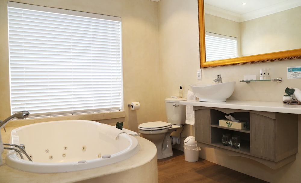 Hermanus Boutique Guest House 60/65