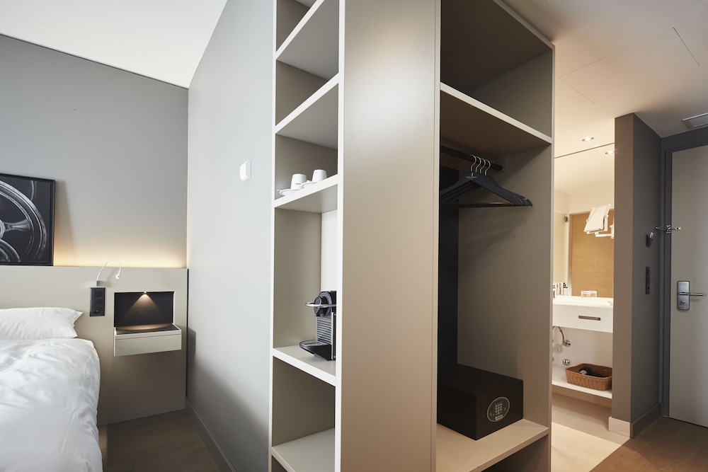 Modern Times Hotel, Vevey, A Tribute Portfolio Hotel 30/79