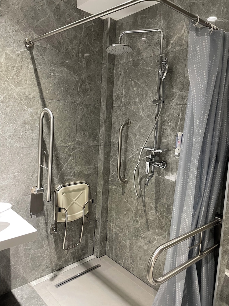 The Elements Hotel Tashkent 59/60