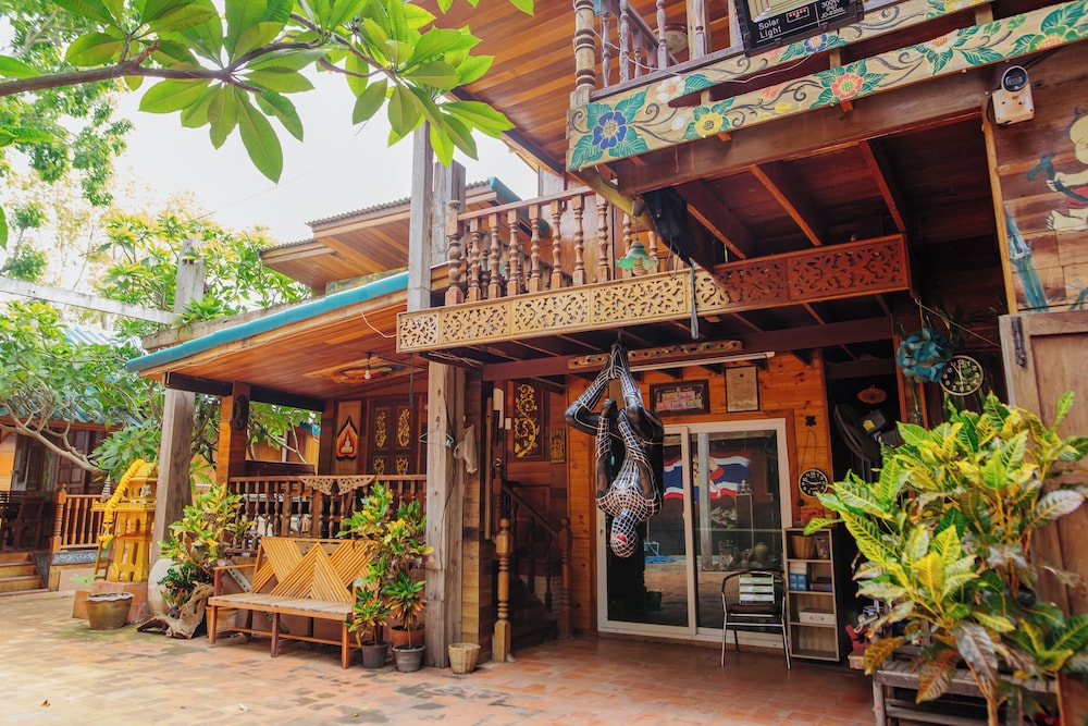 Klong Suan Plu Resort 8/50