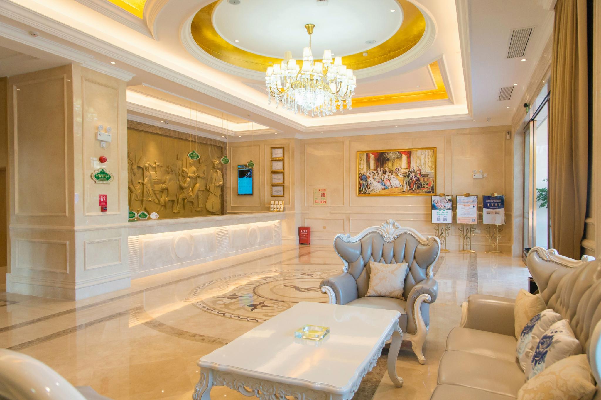 Vienna Hotel (Kunming Economic Development Zone) 18/44