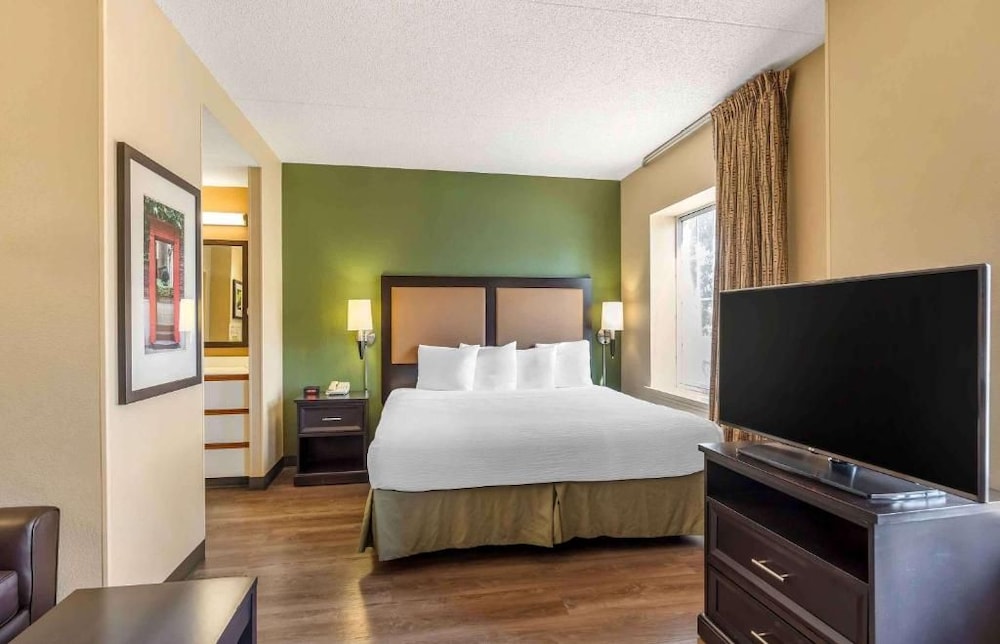 Studio 6 Extended Stay Chicago Vernon Hills Lincolnshire IL 19/58