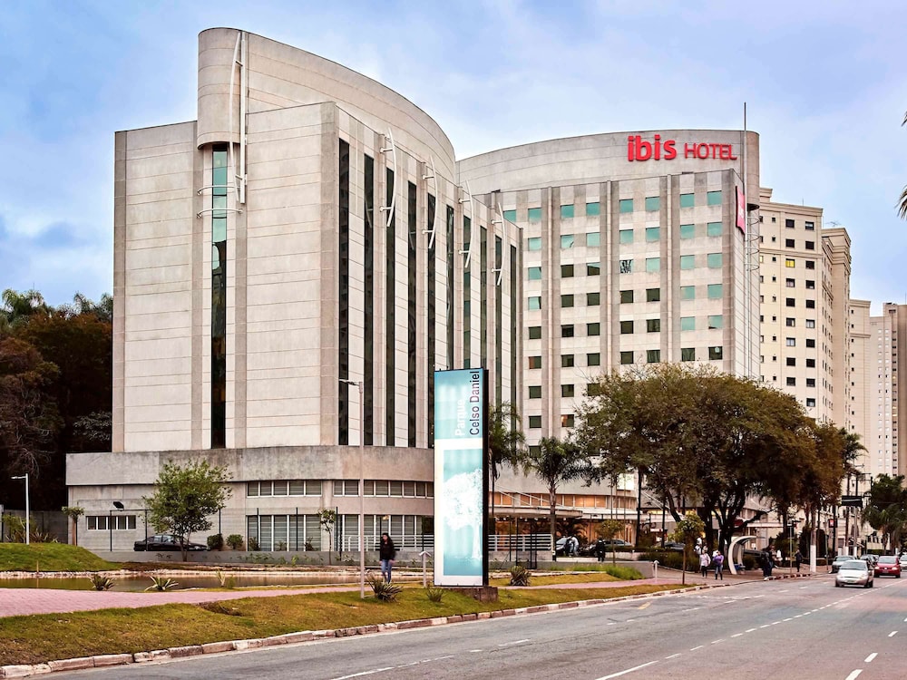 Ibis Santo Andre 32/36