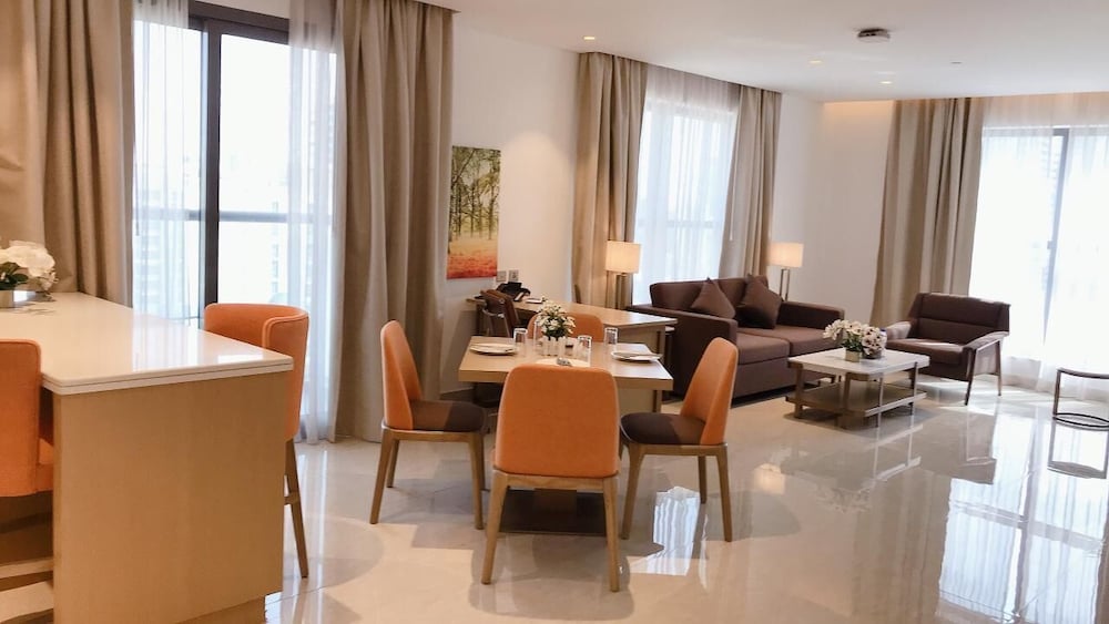 HE Hotel Apartments 50/50