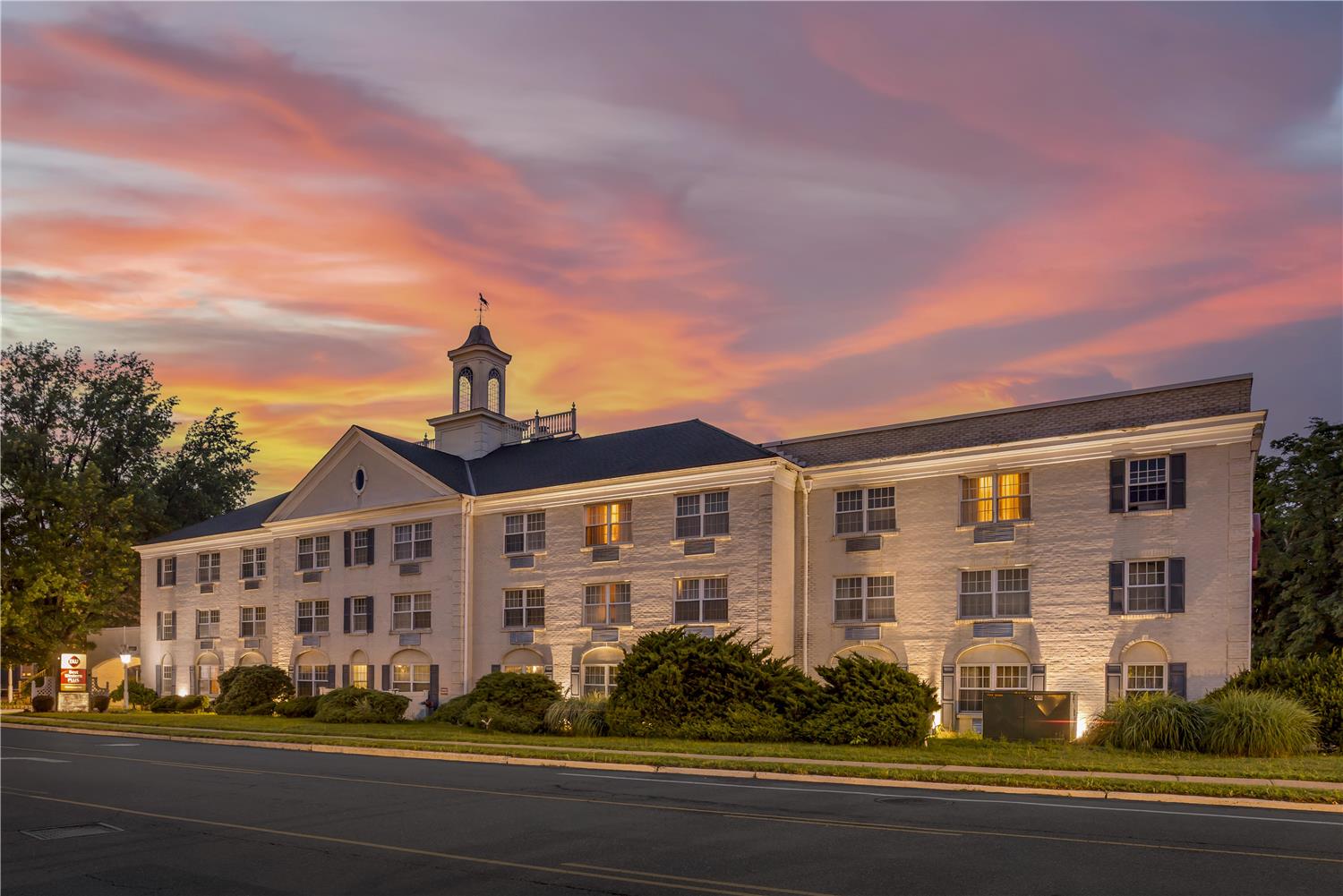 Best Western Plus Morristown Inn 3/40