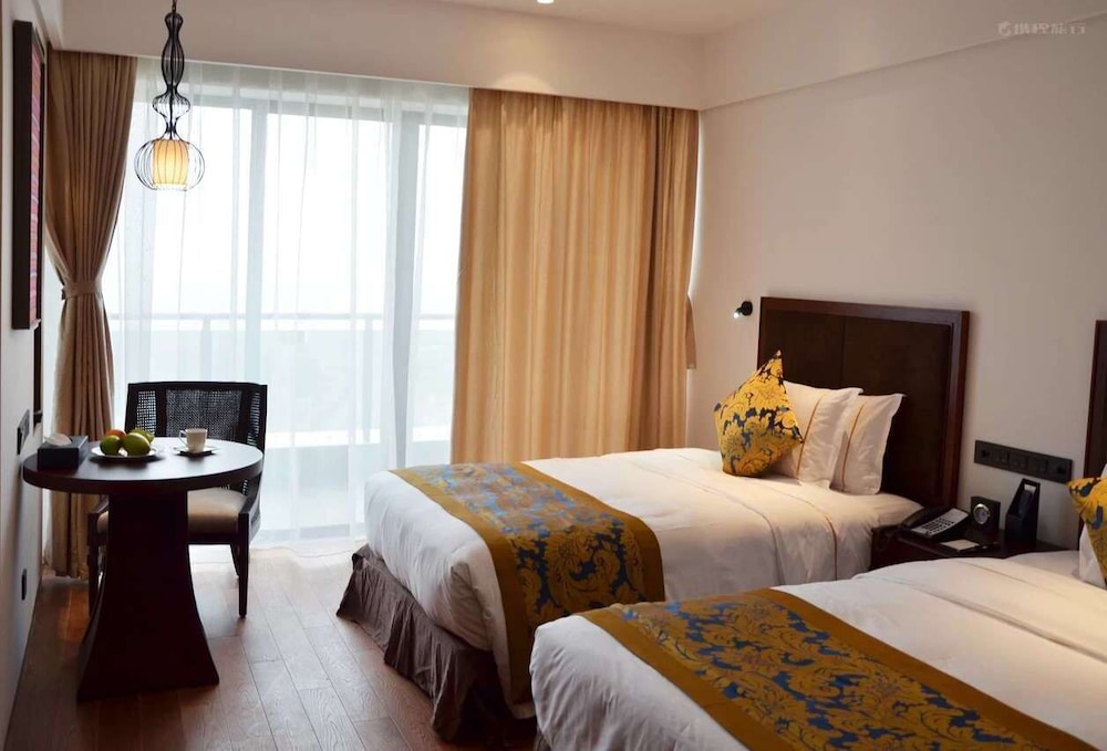 Wyndham Garden Lingshui 15/35