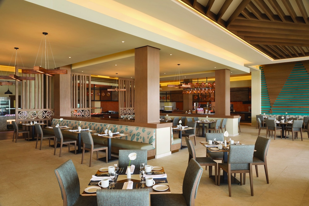 Turquoize at Hyatt Ziva Cancun Adults Only 33/50