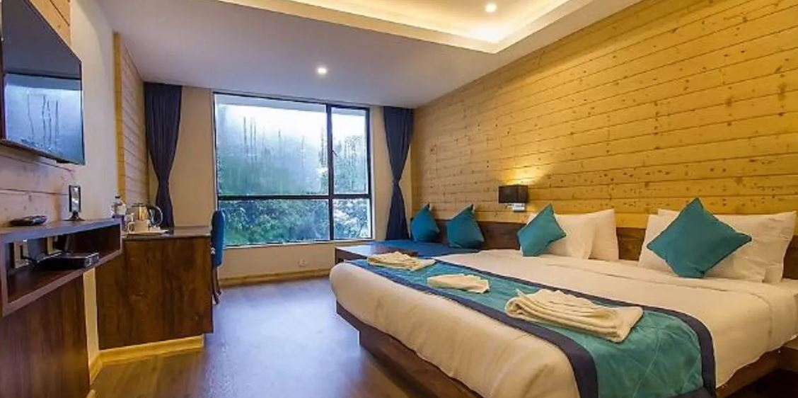 Deluxe Suite