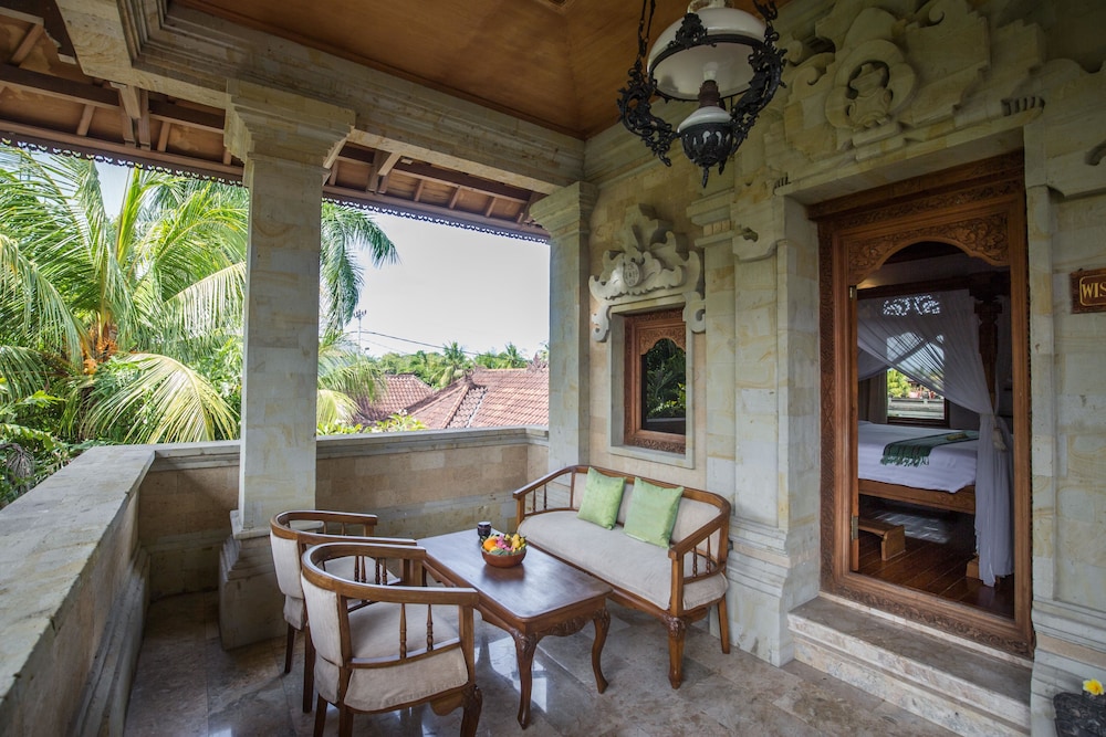 Vision Villa Resort 30/50