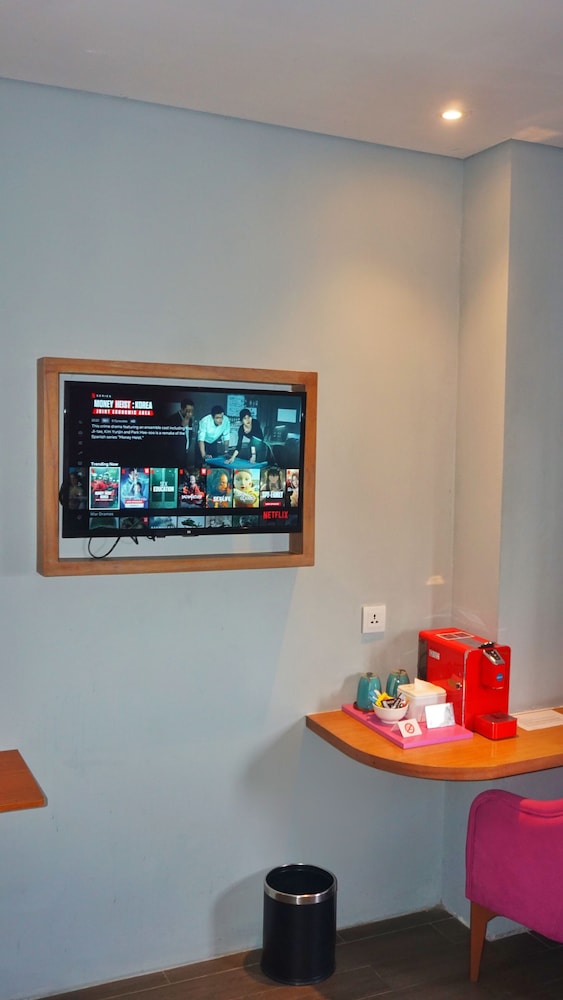 Radja Art And Boutique Hotel Semarang 56/66