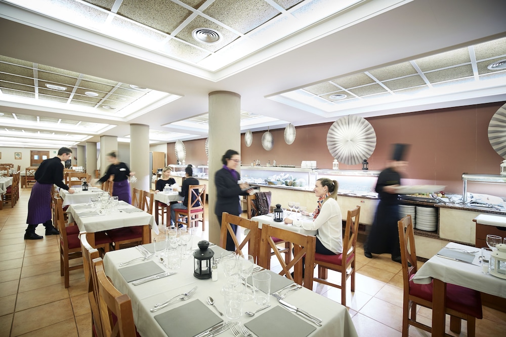 Hotel Euro Esqui 38/50