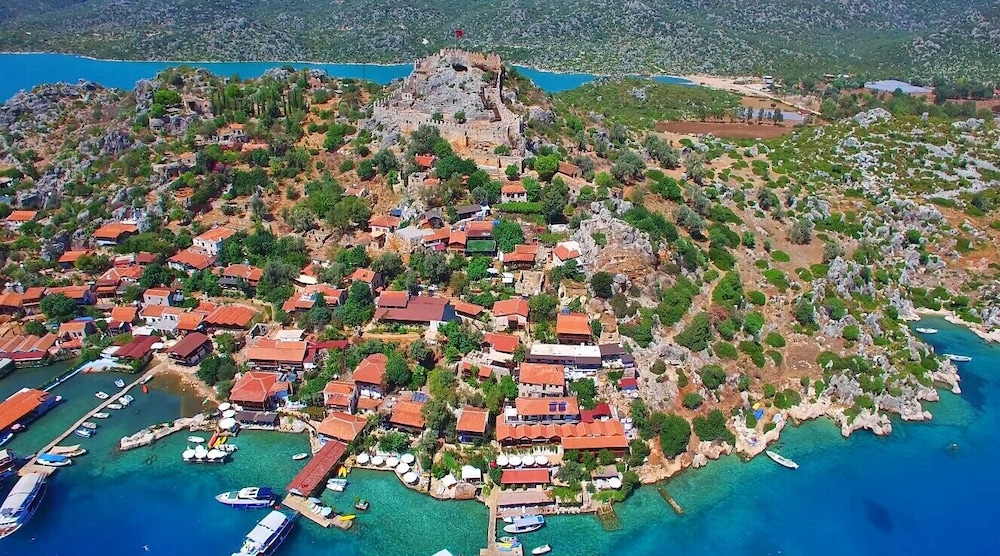 Leonis Hotel 40/50