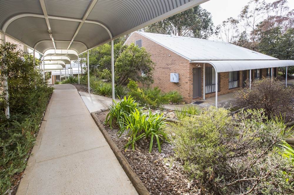 Ibis Styles Canberra Eaglehawk 60/65