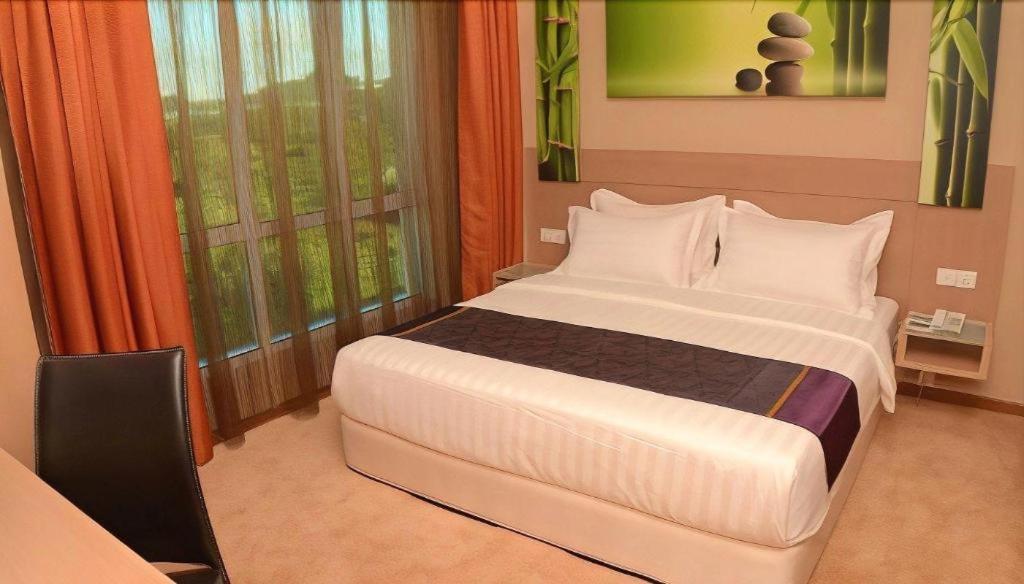 Amanson Signature Hotel 18/51