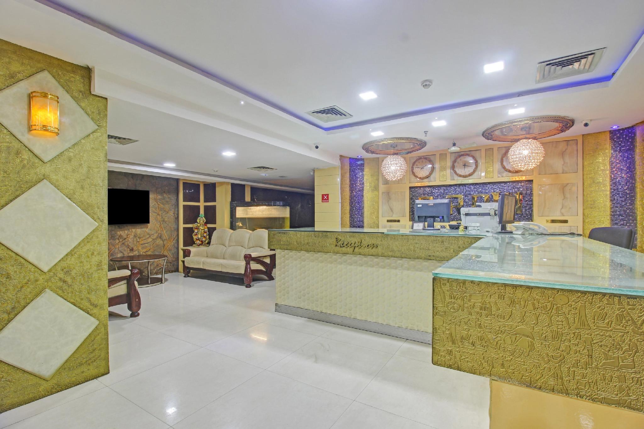 Collection O Hotel Regal Near ISKON TEMPLE , ABIDS 11/55
