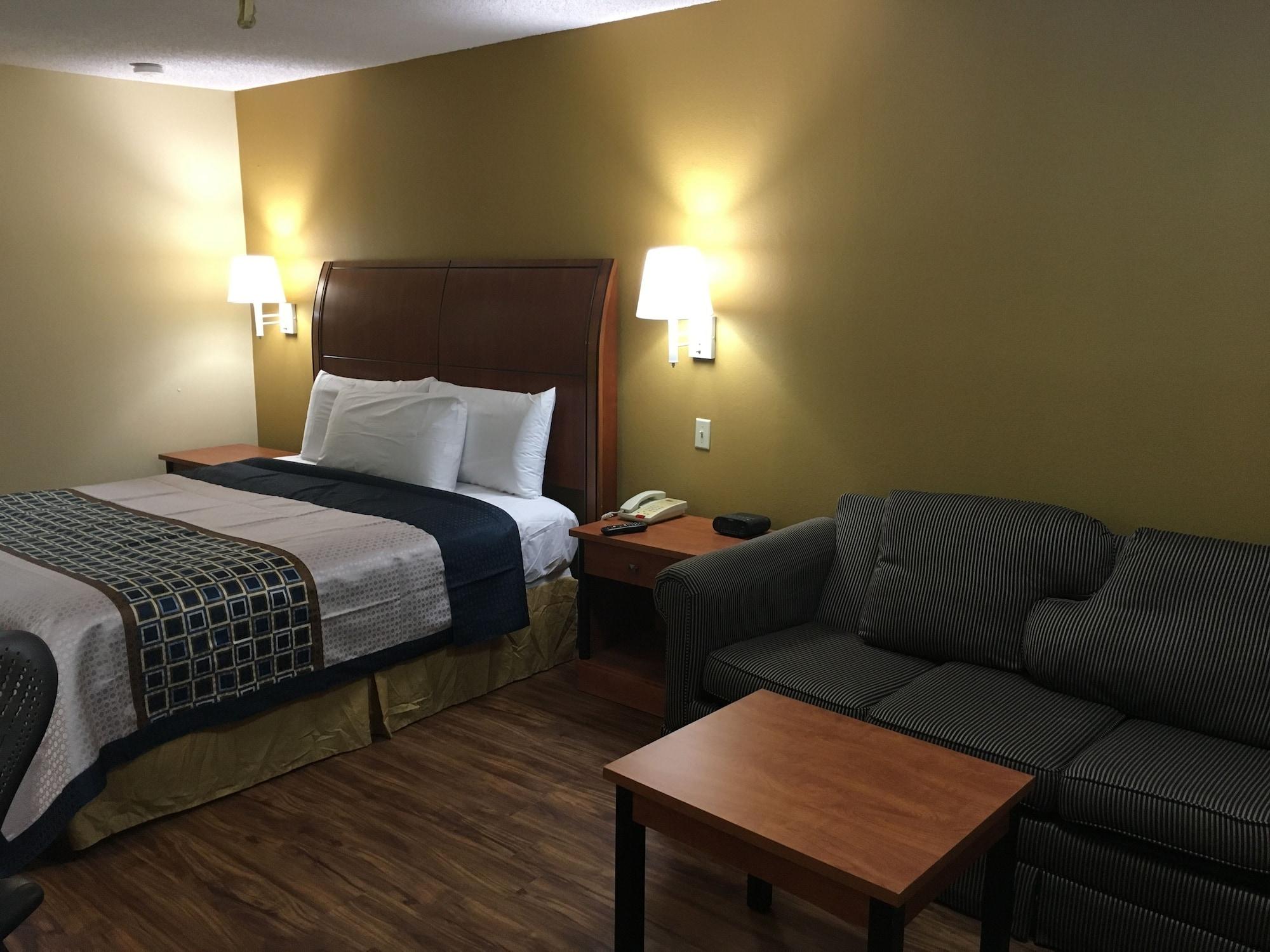Navasota Inn 14/25