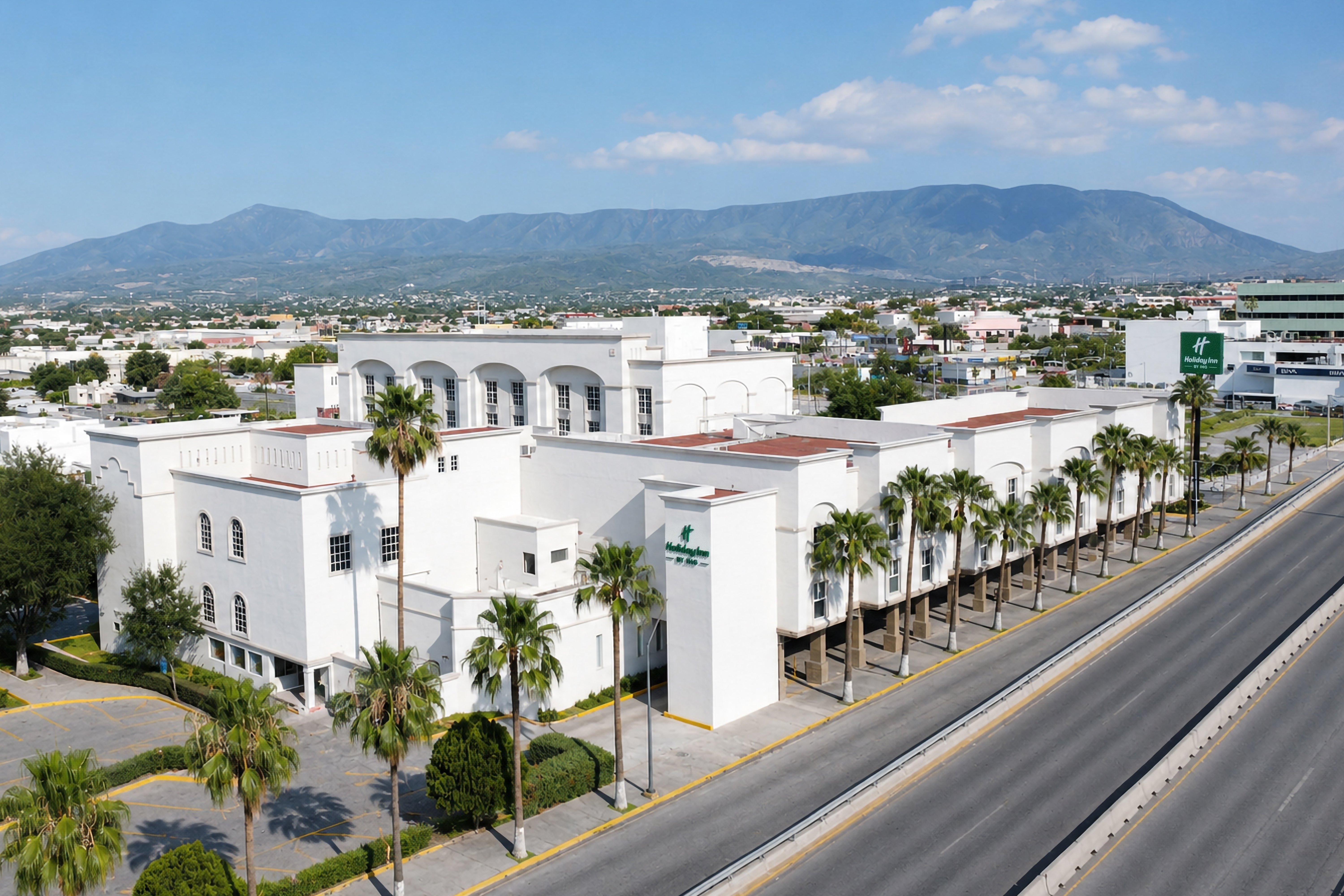 Holiday Inn Monclova 6/50