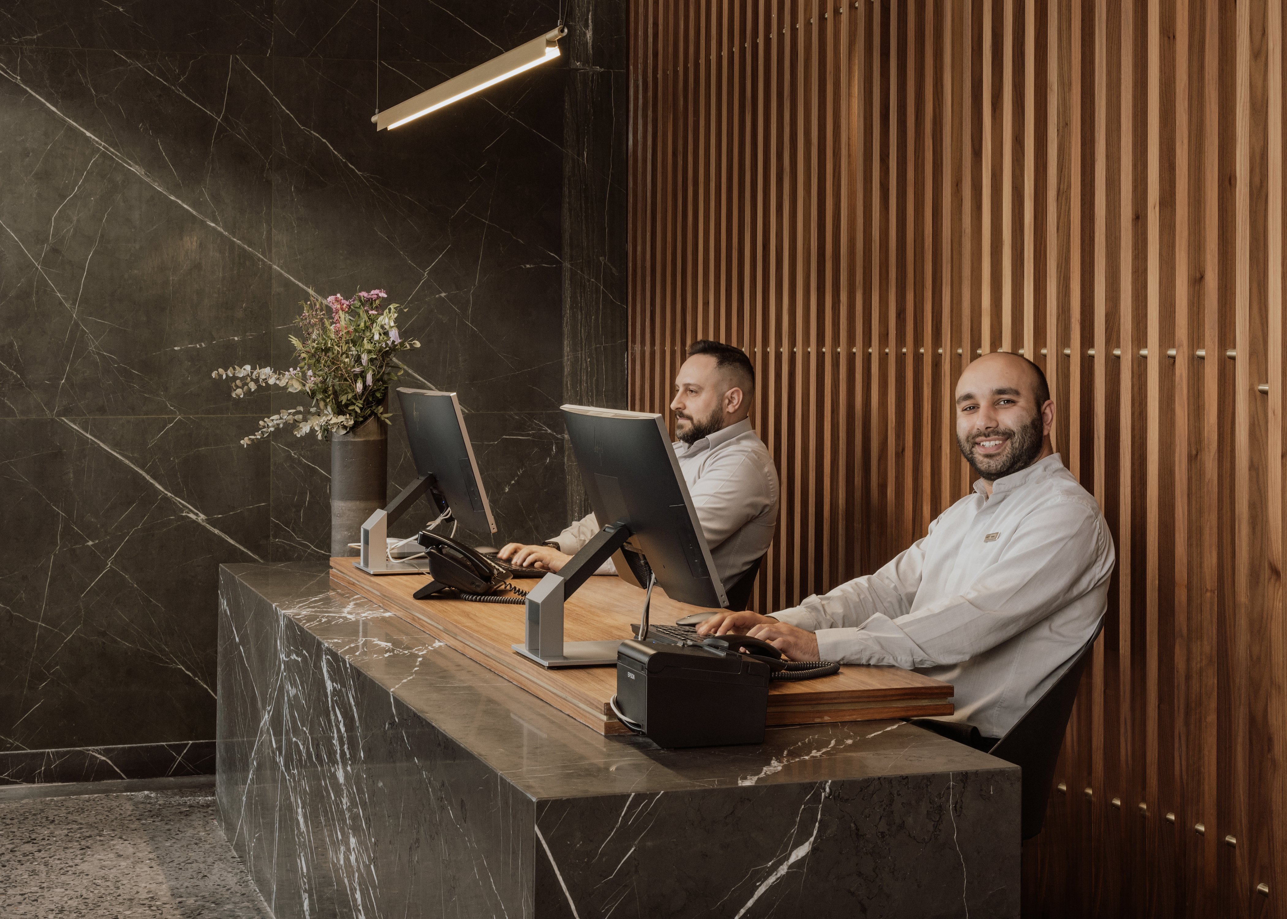 Perianth Hotel 3/61