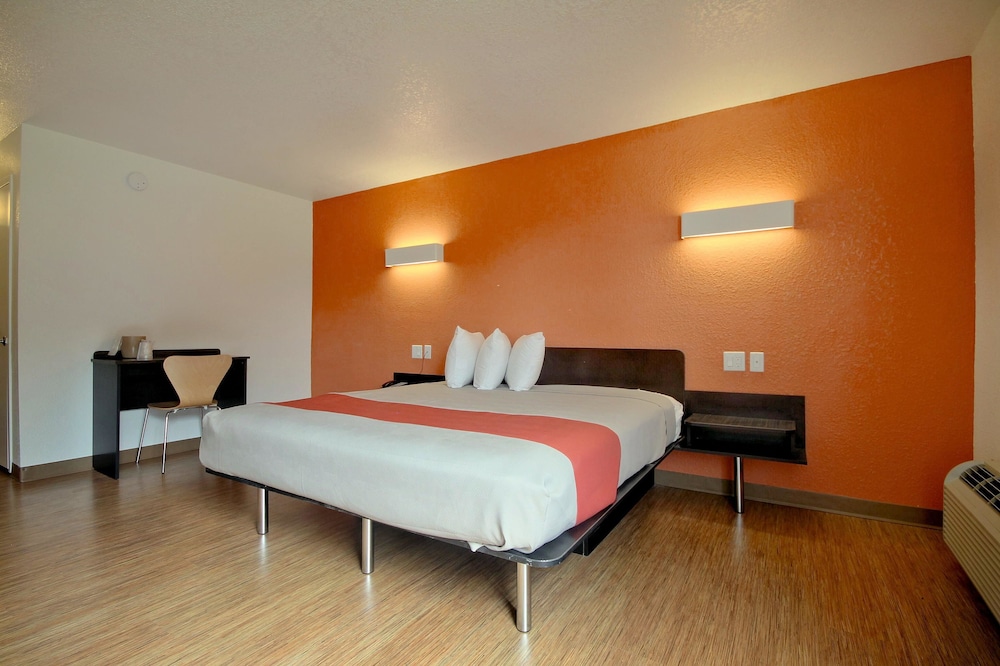 Signature Inn Miami 28/60