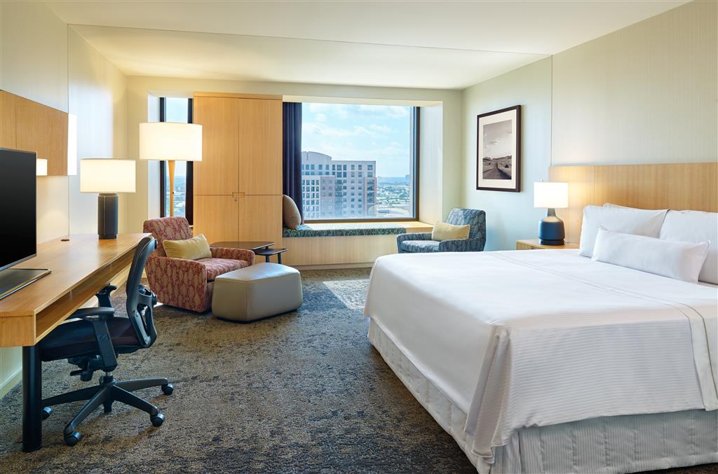 غرفة ديلوكس بسرير مزدوج، The Westin Galleria Dallas 3/4