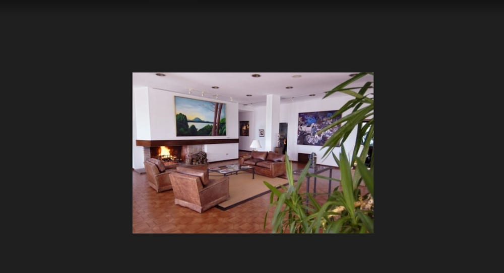 Hotel del Lago Golf and Art Resort 18/50