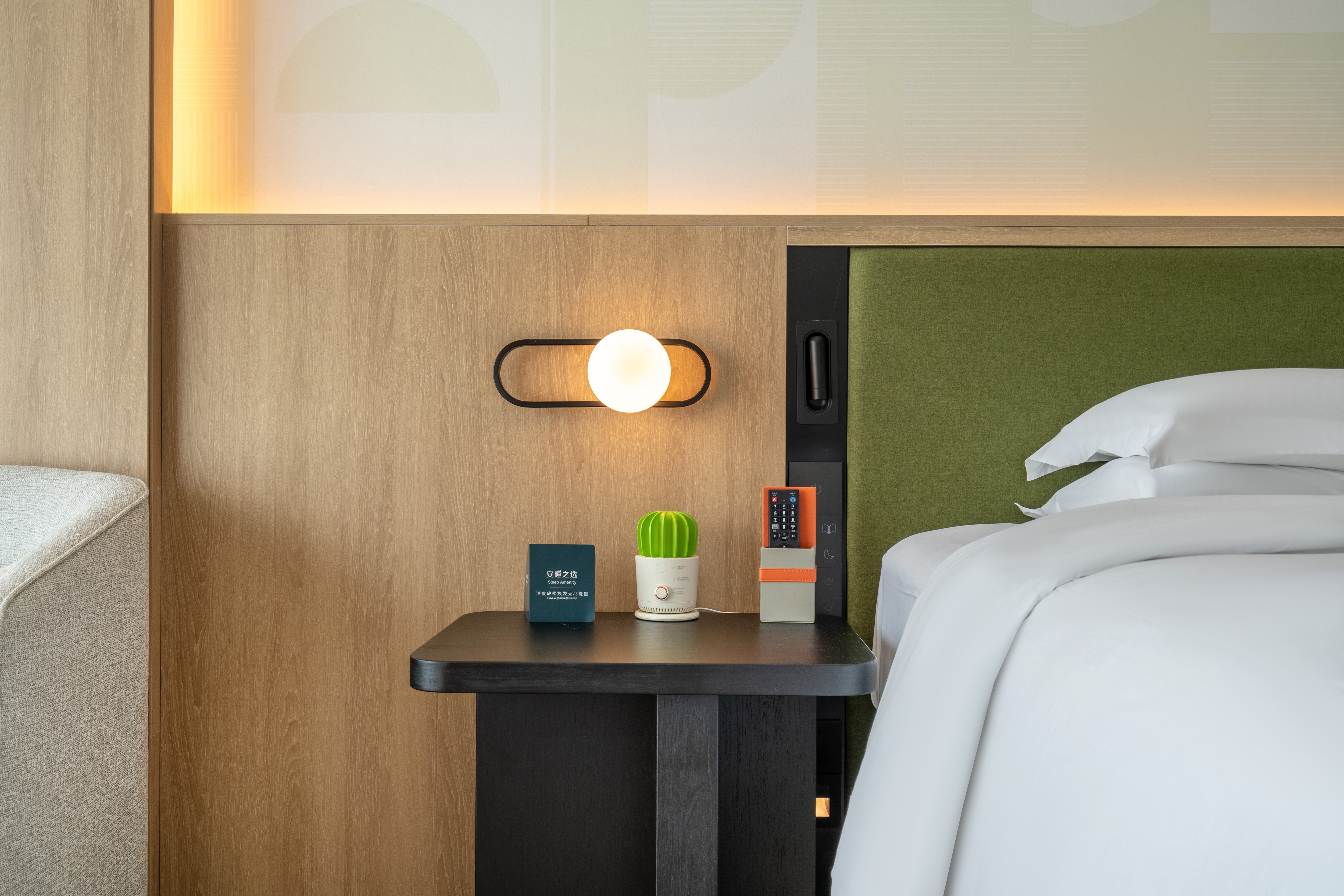 EVEN Hotel Hangzhou Yintai City by IHG 10/18