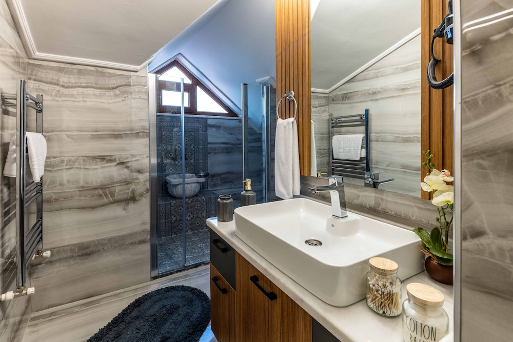 Baymari Suites Design Florya 44/50