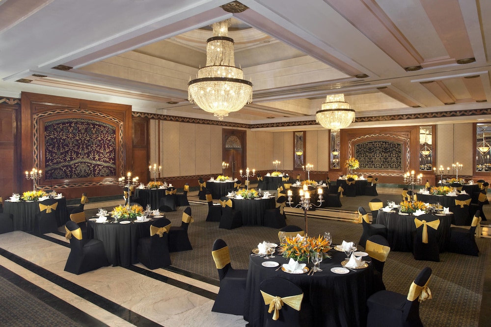 Sheraton New Delhi 25/40