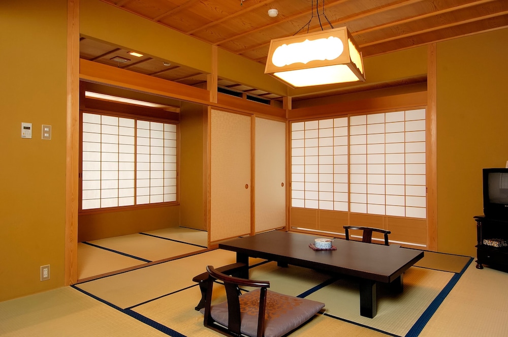 Kanbayashi Hotel Senjukaku 34/59