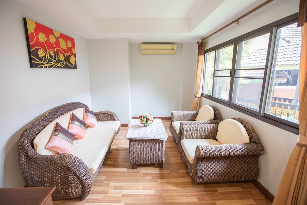 Luck Swan Resort Spa Chiang Rai 36/62