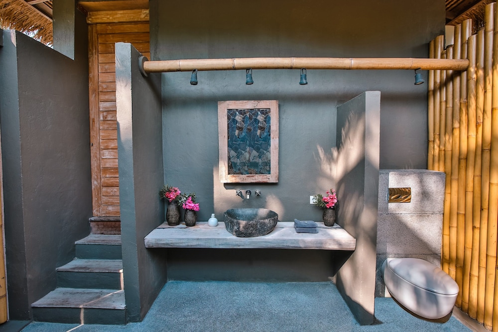 Slow Private Pool Villas 15/40
