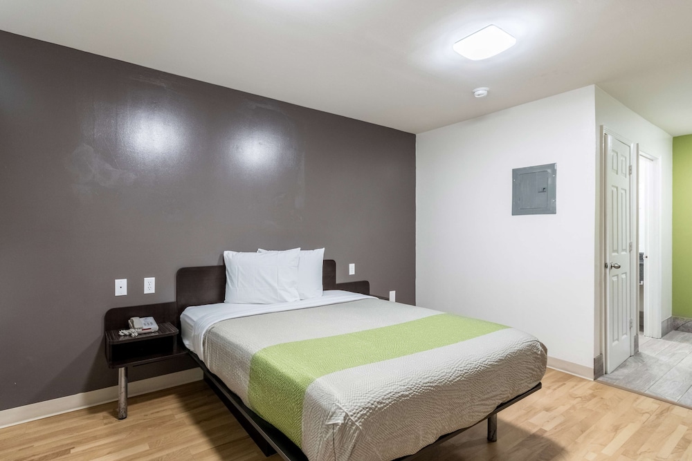 Studio 6 Extended Stay - Savannah, GA 28/52