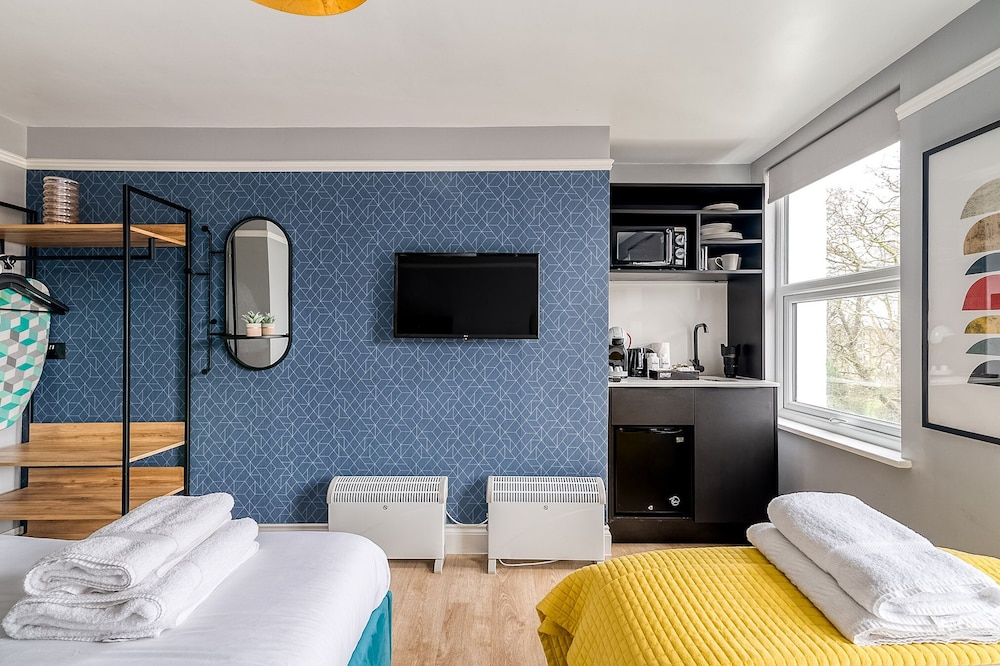 DYLAN APARTMENTS KENSINGTON 27/55