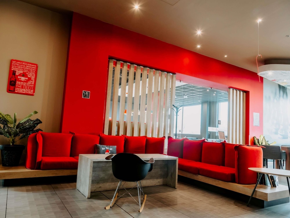 Ibis Sofia Airport Hotel 37/60