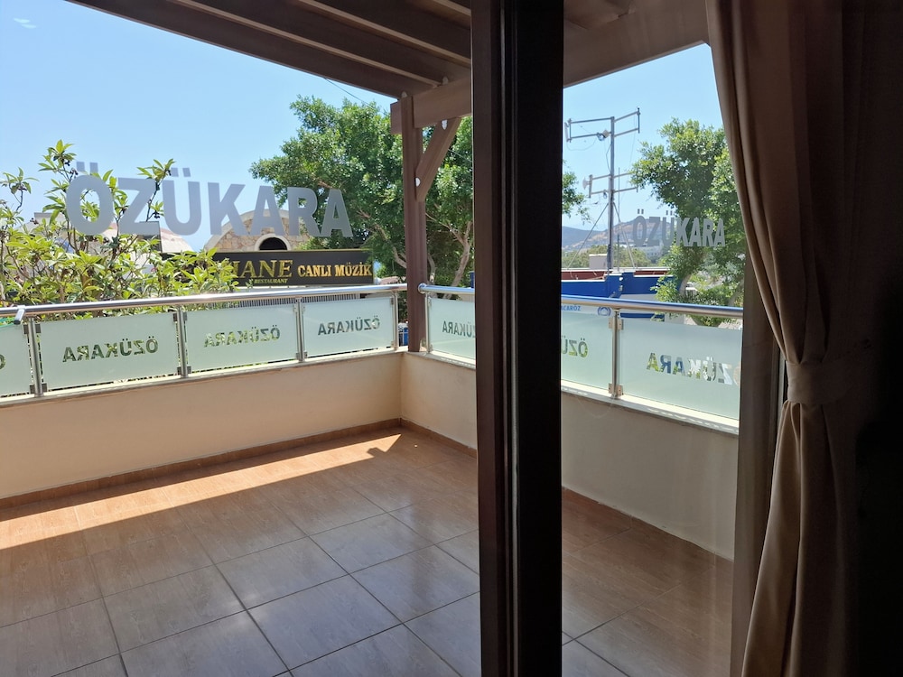 Ozukara Apartments 1 33/59