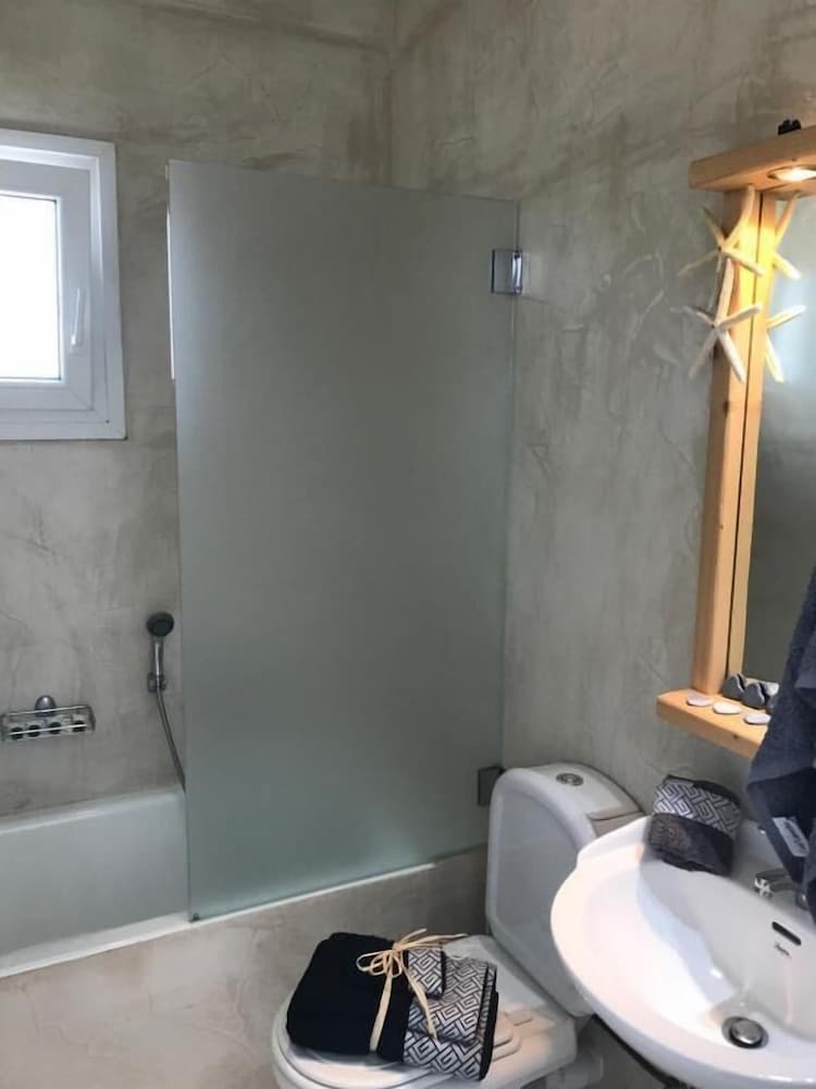 Yanna Luxury Suites 40/47