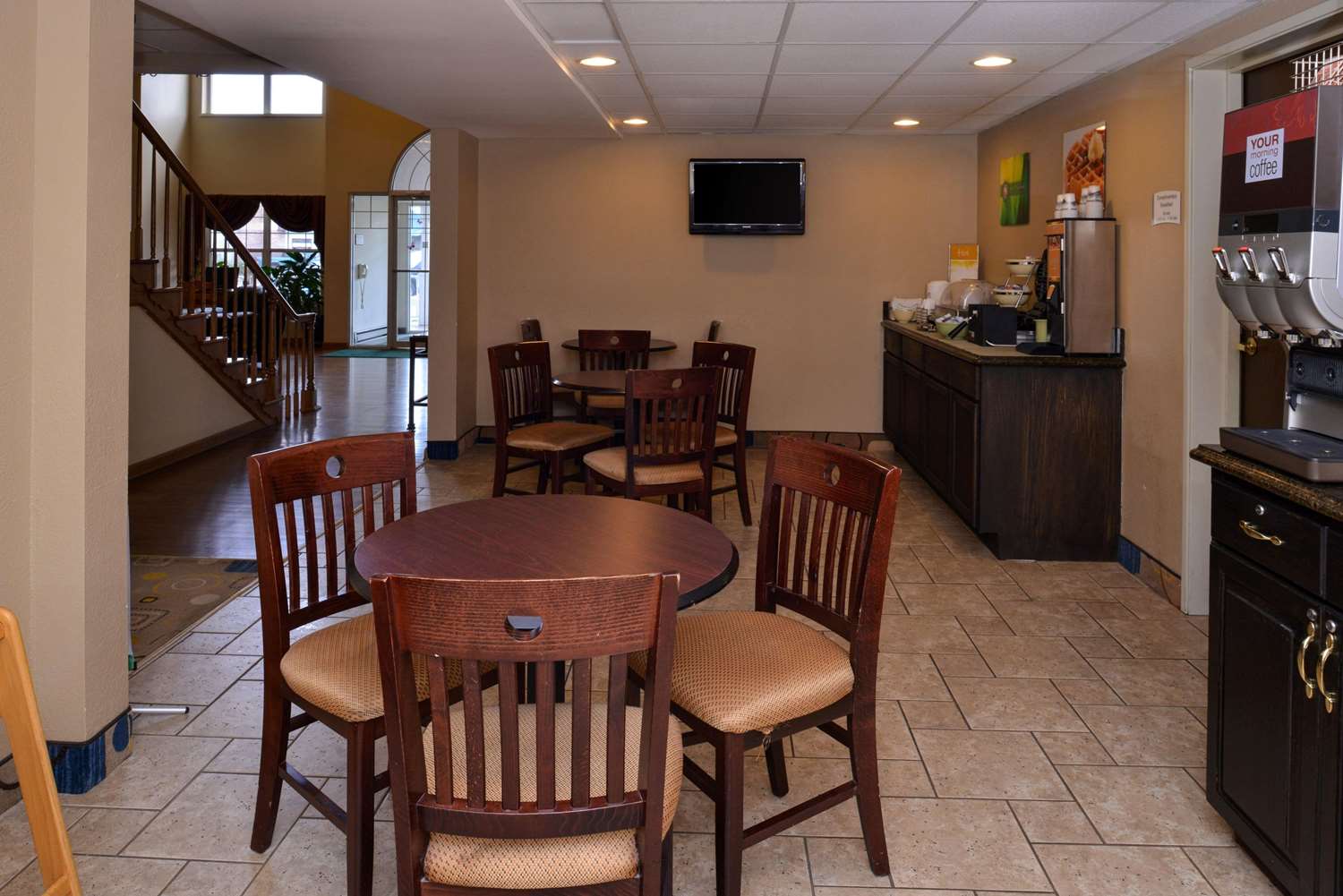 Haven Hotel Shawano WI 20/26