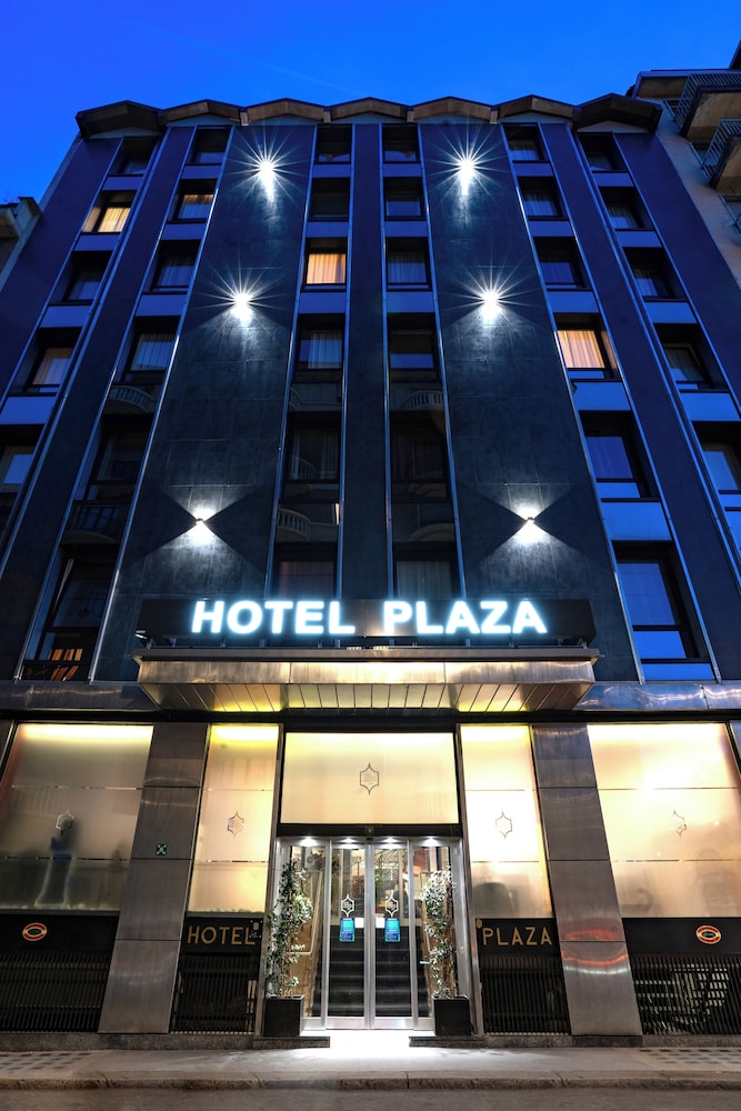 Plaza 2/67