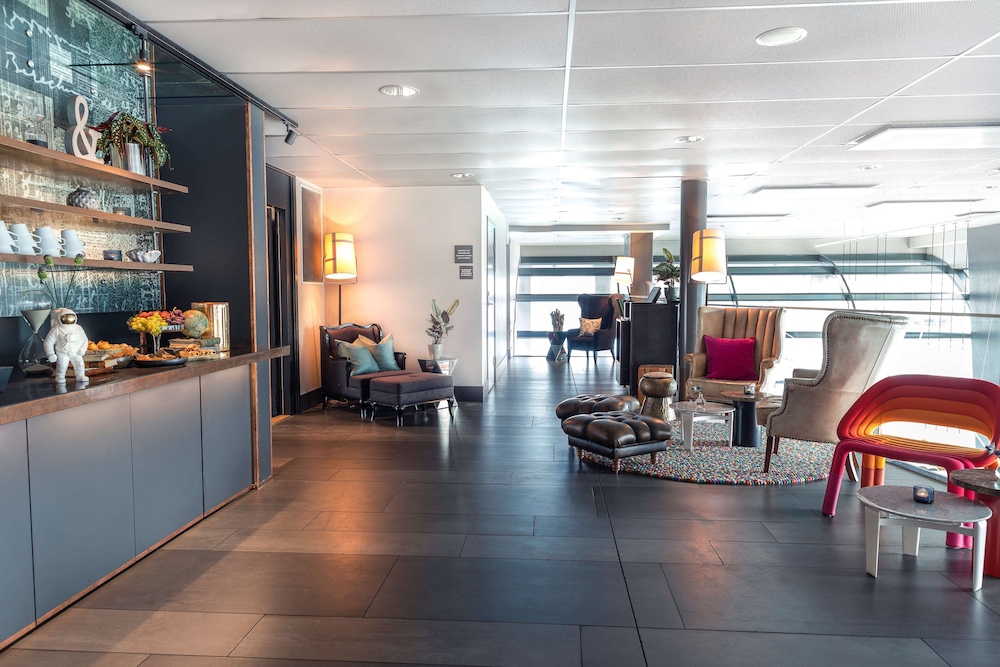 Radisson Blu Riverside Hotel 62/80