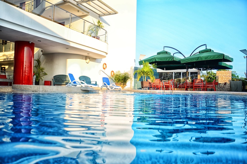 Hotel Atrium Plaza 58/65